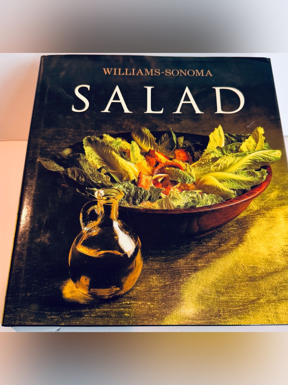 Williams-Sonoma Salad Hardcover Recipe Book 
Very good condition